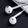 thumbnail image 2 of [10 Pack] Écouteurs Intra-Auriculaires avec Prise Casque Filaire 3,5 mm, Microphone Intégré et Contrôle du Volume, 2 of 7