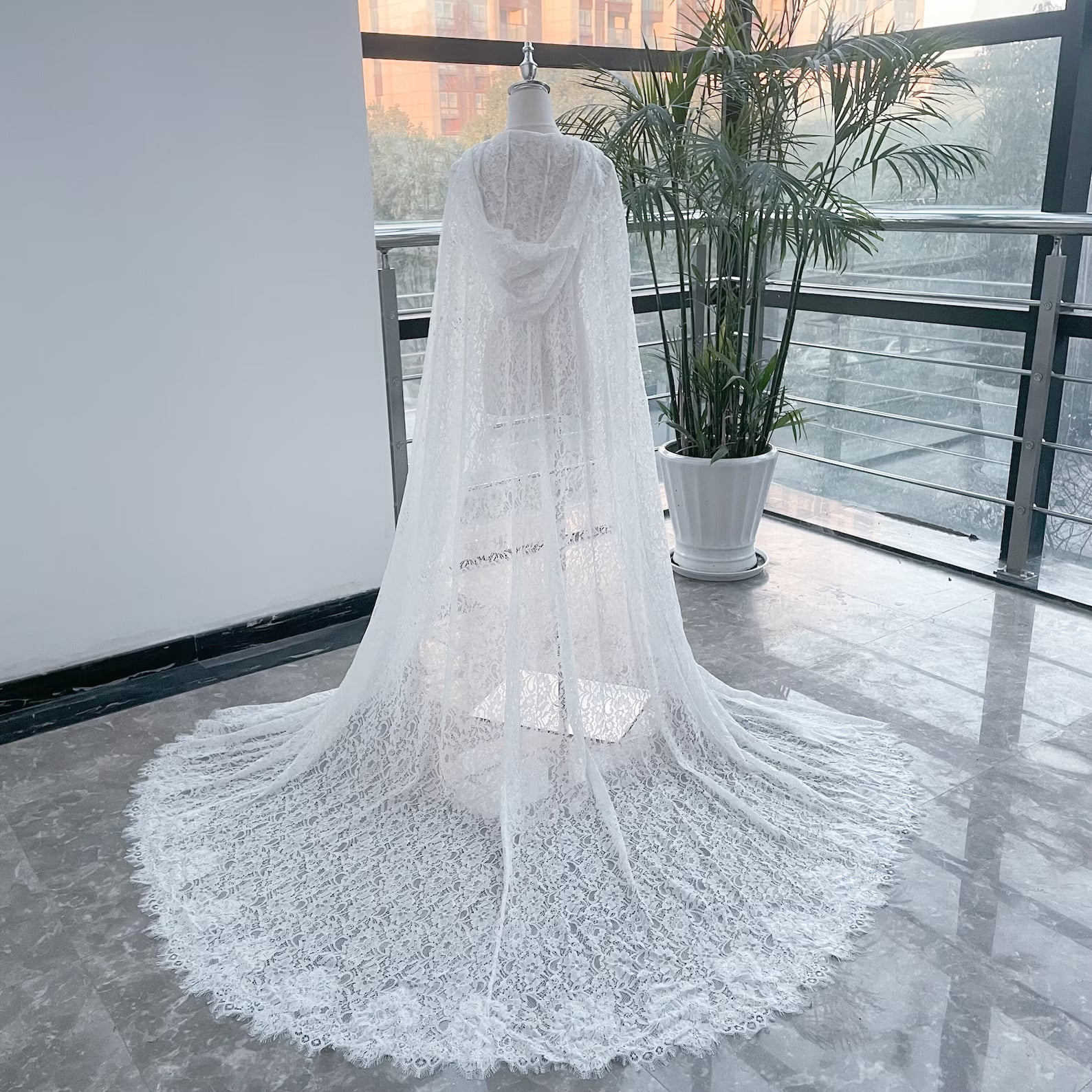 SINDALU Wedding Cape Veil,Lace Cape Veil,Bridal Cloak Hooded Ivory Lace ...