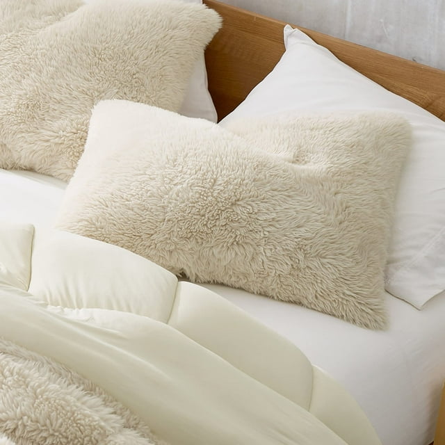 Byourbed Alaskan Winters® - Coma Inducer® King Sham - Arctic Wolf