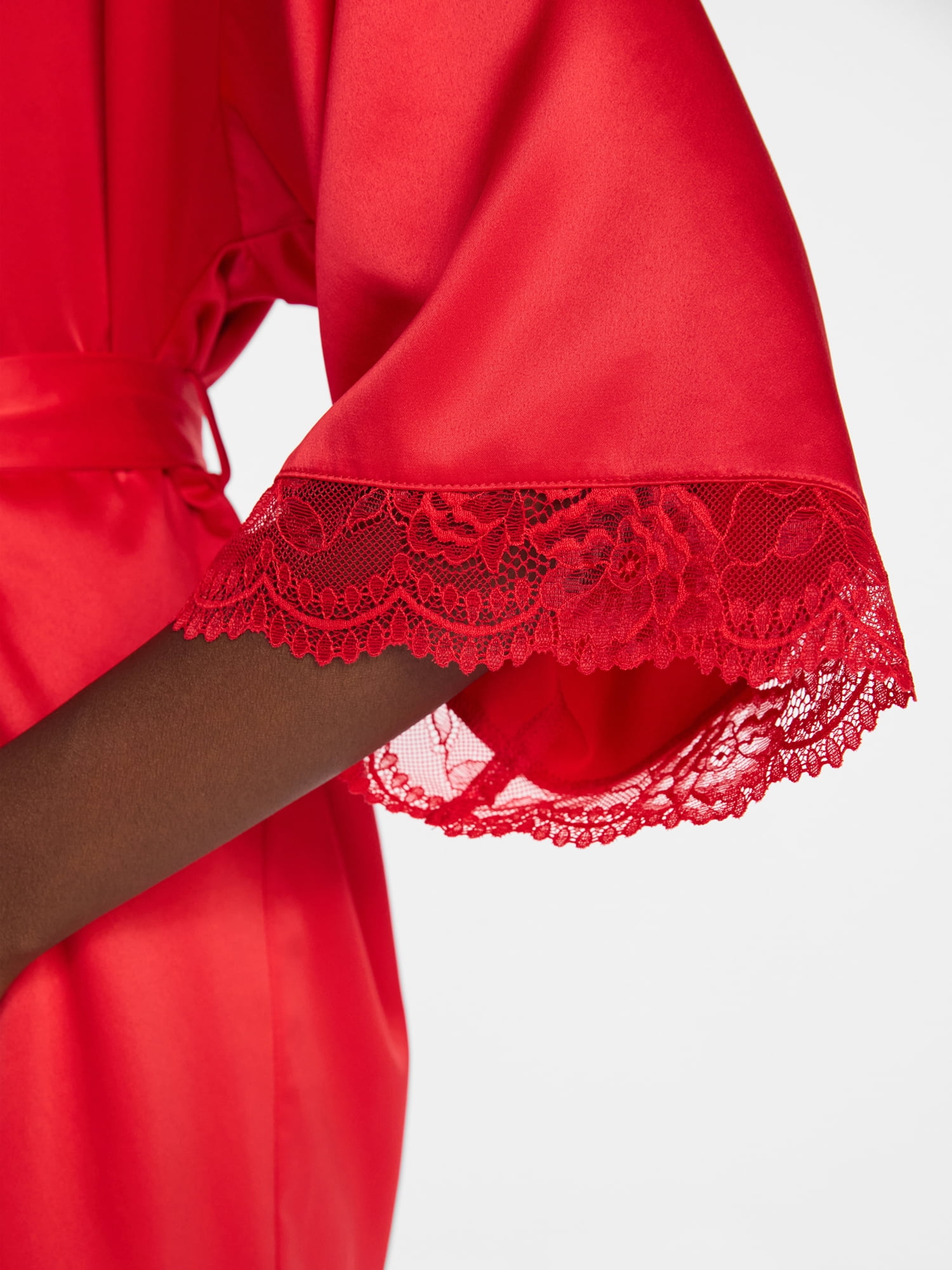 Joyspun Women’s Lace Trim Satin Valentine's Day Robe, Sizes S-3X