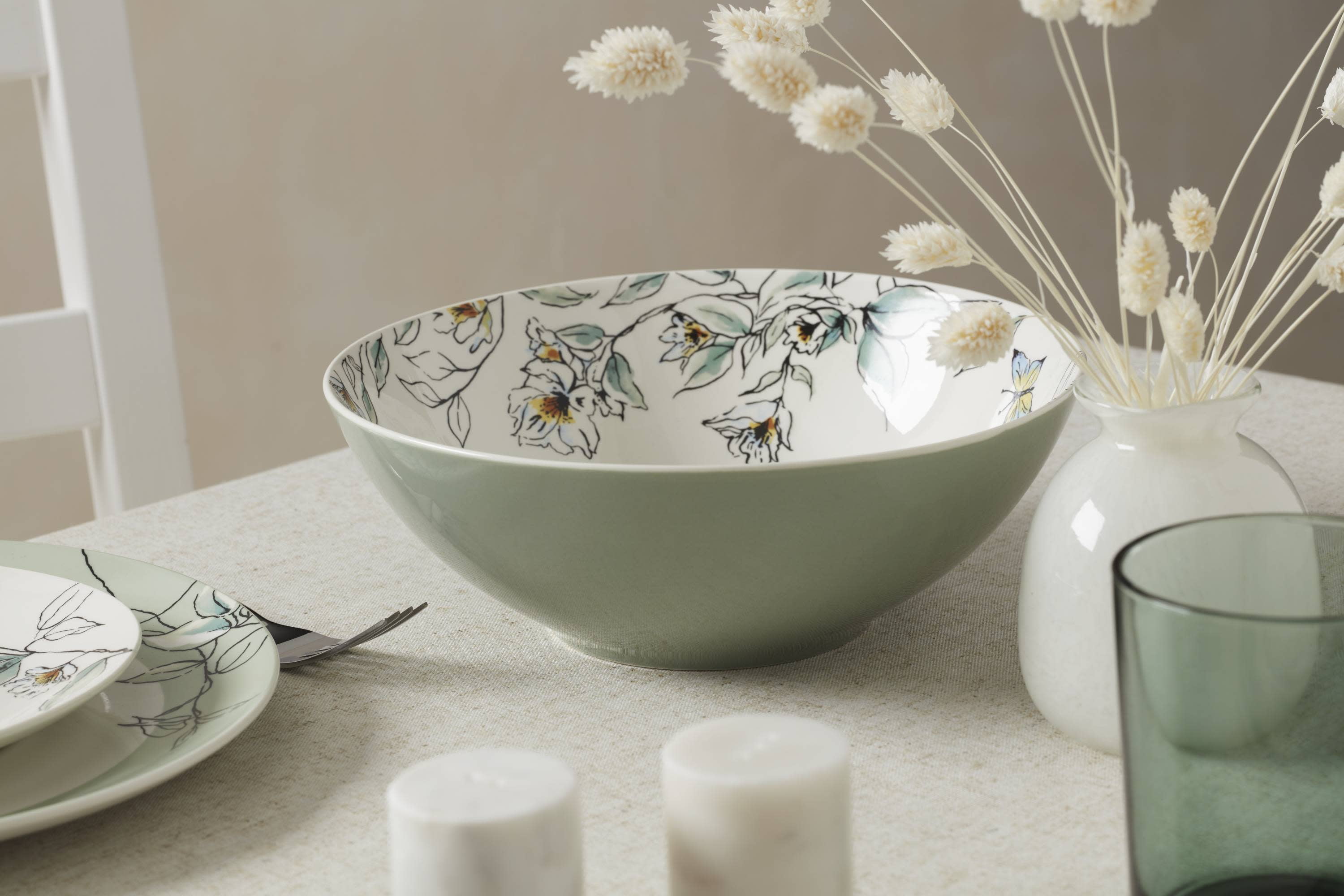 Oneida Entertain 365 64 oz Botanica Porcelain Serving Bowl
