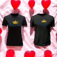 thumbnail image 3 of Playera En Duo Para Parejas De Queen y King 14 De Febrero San Valentin Color Negro Talla Mediana Marca Emil SaEs, 3 of 4