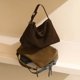 thumbnail image 4 of Bolso de mano de gamuza suave mate para mujer, bolso de hombro de piel de vaca mate simple retro de dos capas, bolso bandolera de moda para mujer, 4 of 5