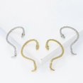 thumbnail image 3 of Nuevos pendientes con clip de circonita en forma de serpiente chapados en oro, pendientes de animales geométricos punk vintage para mujer, joyería de fiesta de tendencia ---- Oreja izquierda plateada, 3 of 4