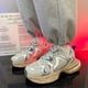 thumbnail image 1 of Zapatillas de deporte para hombre y mujer de talla grande 41 42 43, zapatos informales para mujer, zapatillas gruesas a la moda, zapatos deportivos de suela gruesa para mujer, zapatos de talla grande Tan Jianjun unisex, 1 of 2
