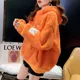 thumbnail image 2 of Sudadera con capucha de piel sintética de cordero para mujer, suéter informal de forro polar, holgado, color naranja, talla grande, color rosa, para invierno, 2023, 2 of 4