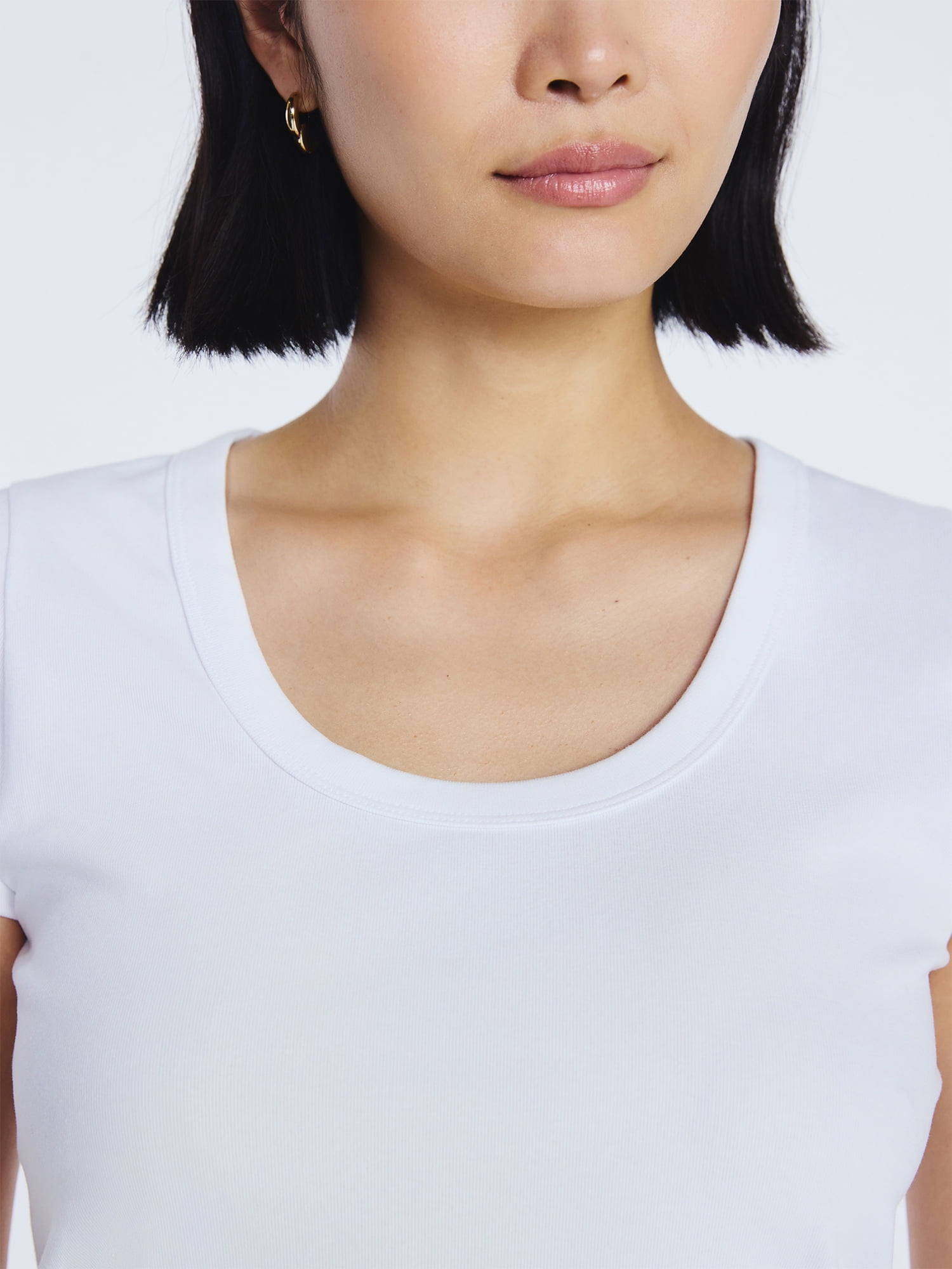 Free Assembly Women's Scoop Neck Tee with Short Sleeves, Sizes XS-XXL