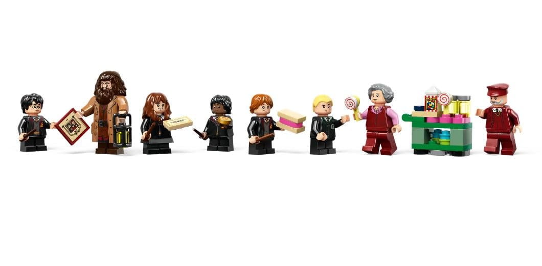 LEGO Harry Potter 76423 - Hogwarts Express ™ Train Set with Hogsmeade Station™