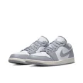 thumbnail image 3 of Air Jordan 1 Low Zapatillas de skate Zapatillas bajas para hombre Cómodas, 3 of 4