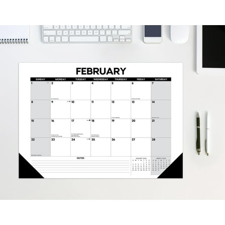 Basic 2026 17" x 12" Small Monthly Deskpad