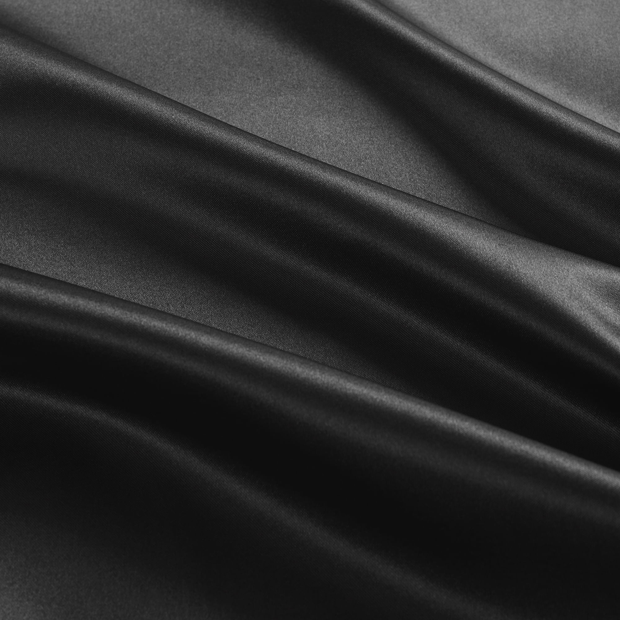Mainstays Satin Pillowcase – Standard – Classic Black – Frizz Control & Cooling Comfort – 1 Pack