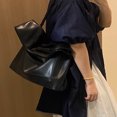 thumbnail image 4 of Bolso de mano de piel sintética suave de alta gama para mujer, bolsa de hombro grande, de gran capacidad, para estudiantes, para primavera y otoño, 2024, 4 of 5