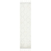 SAFAVIEH Casablanca Vasil Diamond Wool Runner Rug, Ivory, 2'3" x 8'