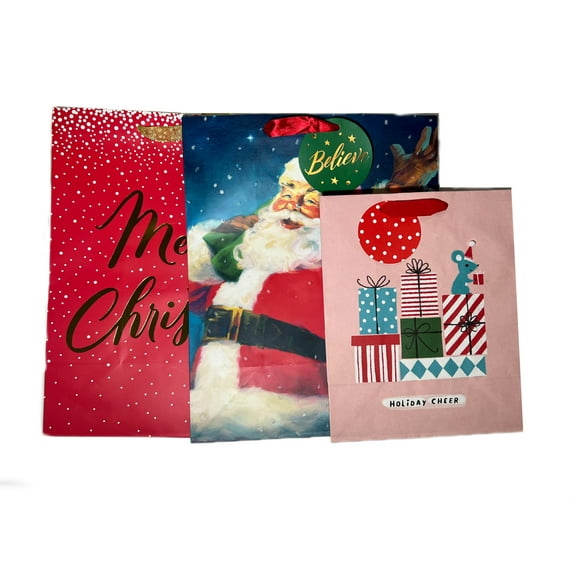 6 ct. Hallmark Assorted Christmas Gift Bag Bundle (Assorted Traditional Designs)