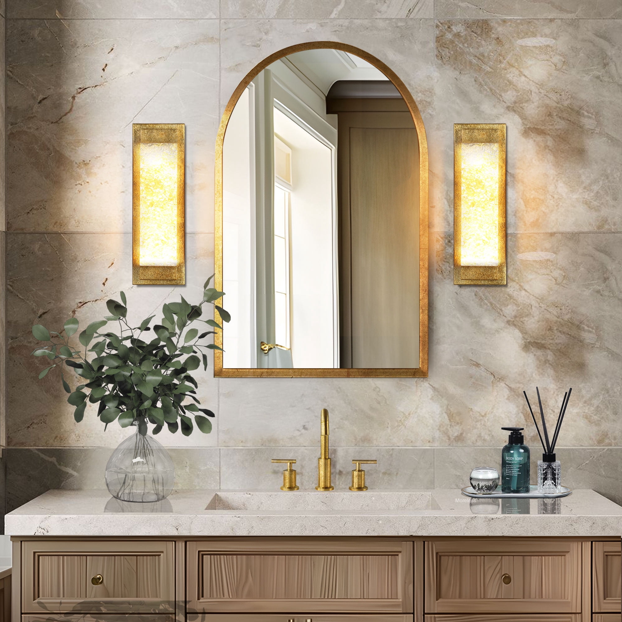 Dashaunda 5.1-in W 1 -Light Antique Gold Wall Sconce