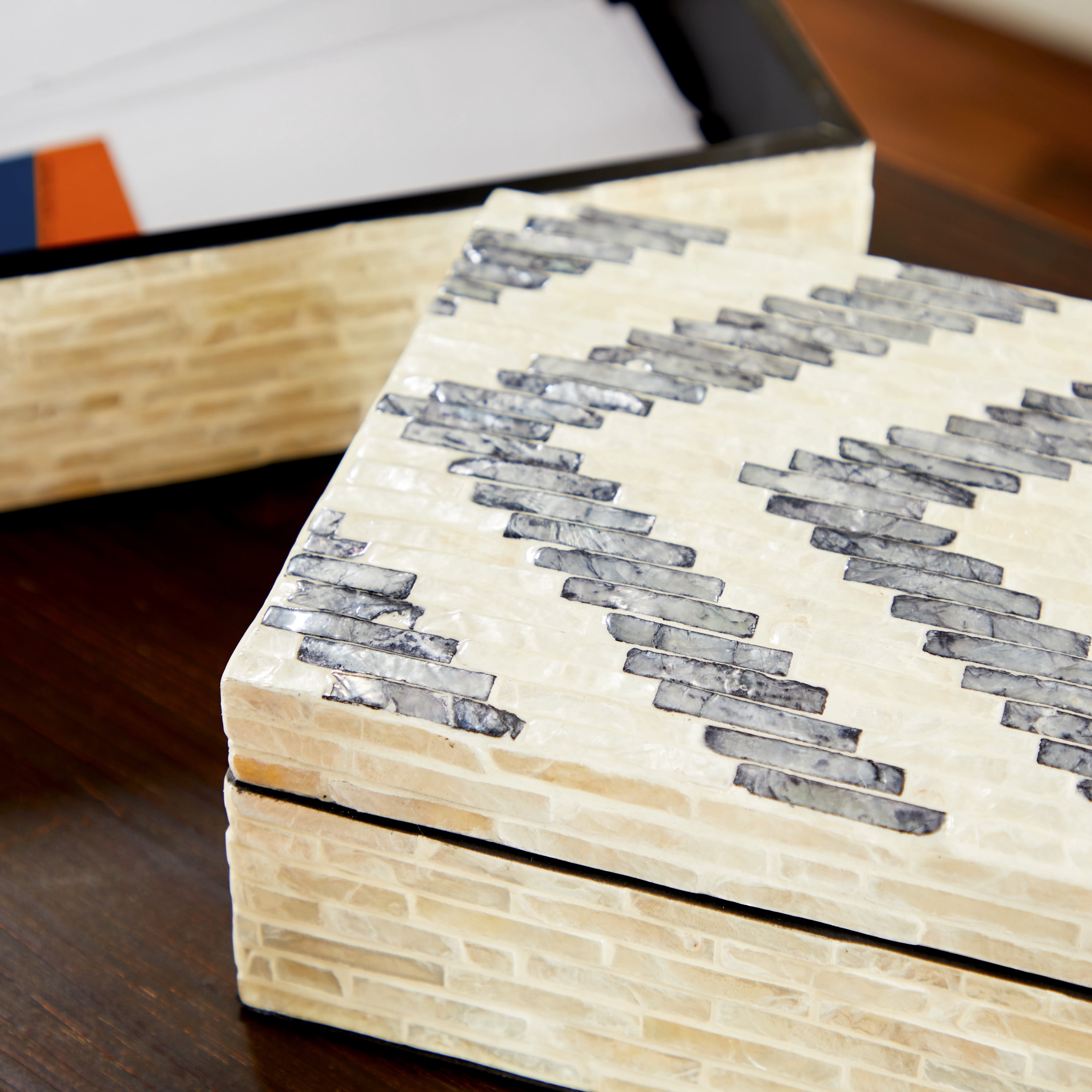 DecMode Handmade Chevron Pattern Cream Mother of Pearl Decorative Box with Hinged Lid, 2 Count