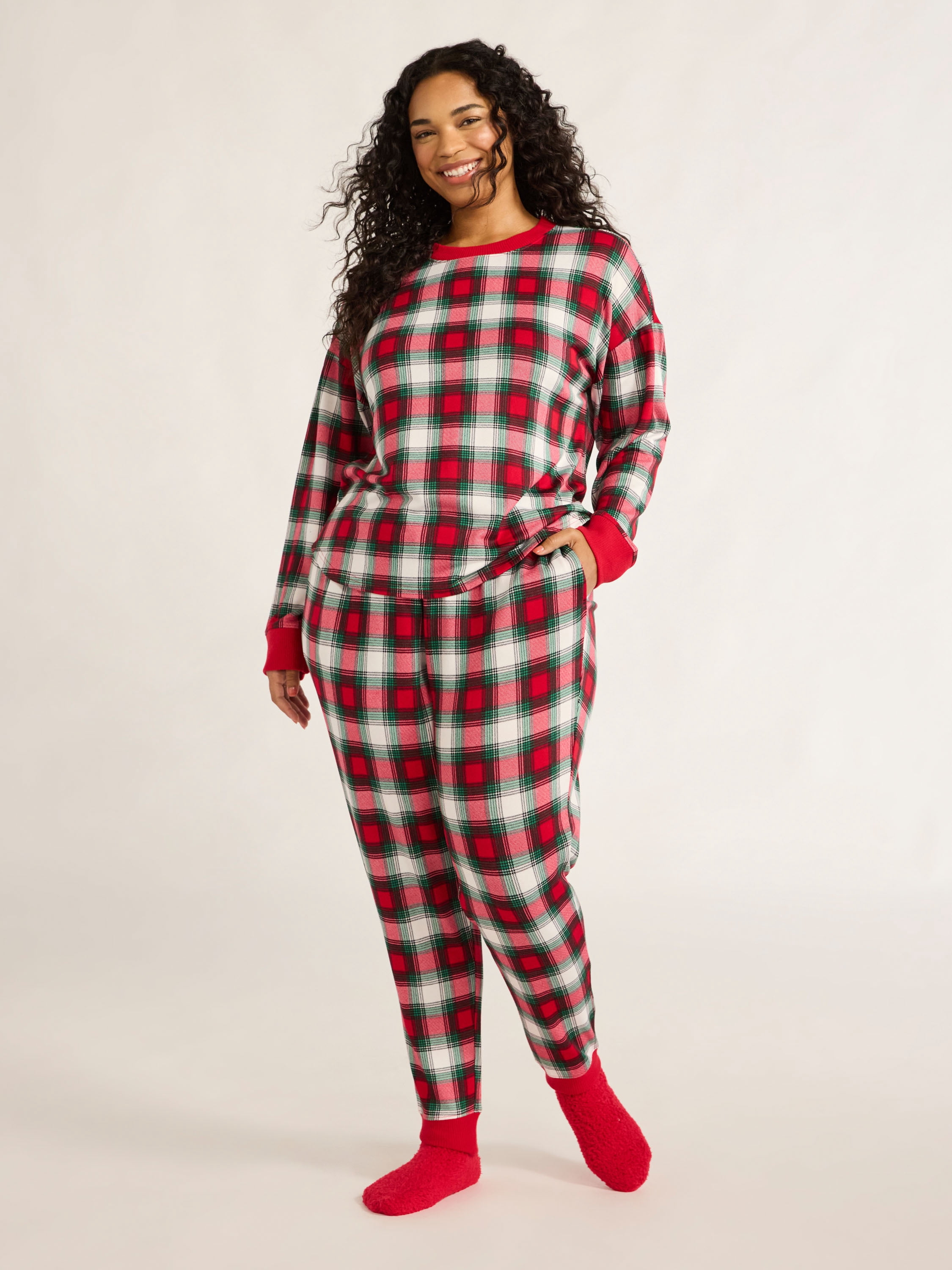 Joyspun Women's Plaid Top, Joggers and Socks Pajama Gift Set, 3-Piece, Sizes S-3X