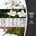 thumbnail image 2 of Candle WoodWick, tamaño mediano, con aroma a abedul y magnolia, 287 ml, 2 of 4