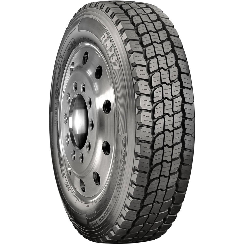 Roadmaster (by Cooper) RM257 245/70R19.5 Load G (14 Ply) Drive