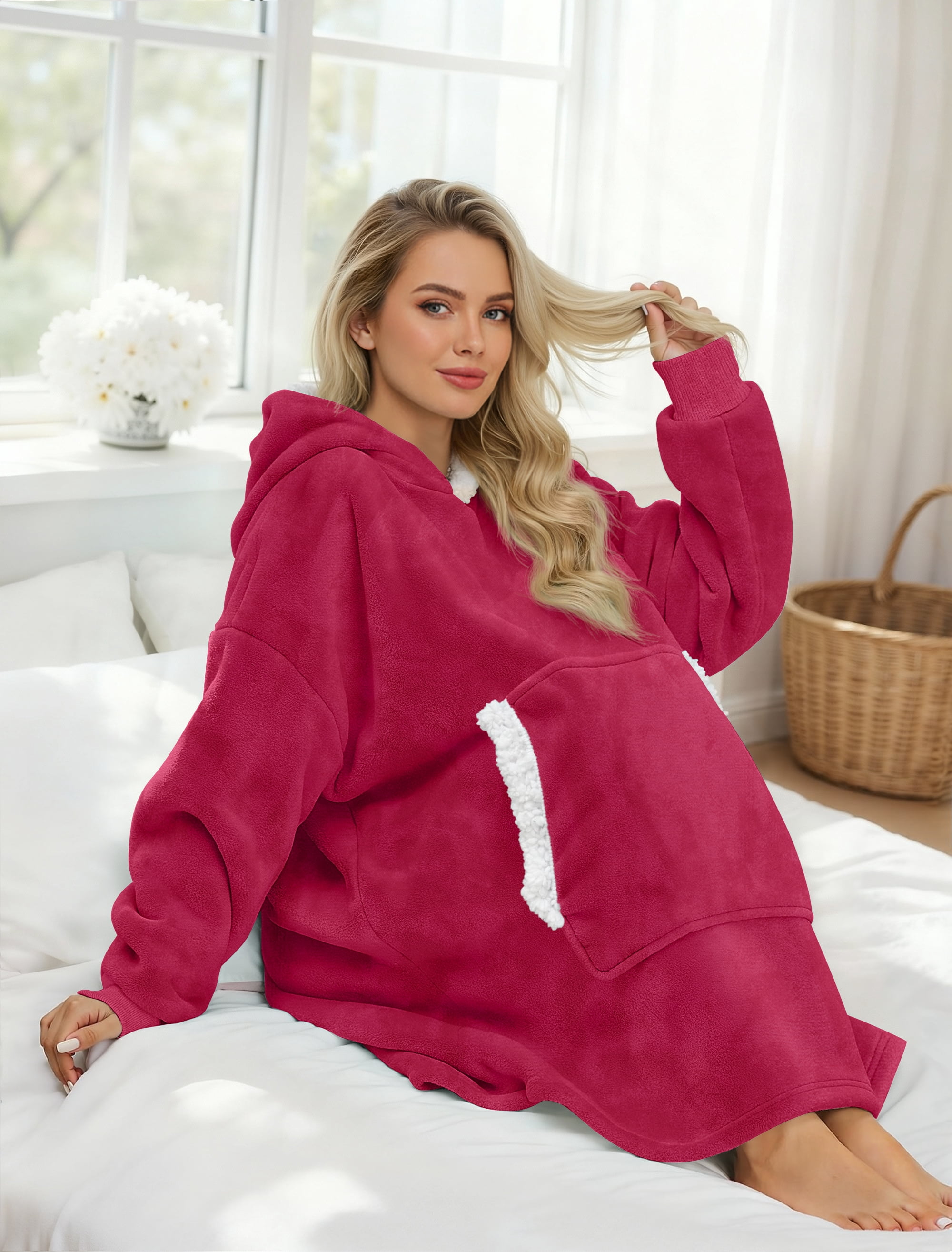 Fantaslook Wearable Blanket Hoodie for Women and Men, Oversized Sherpa Fleece Blanket Sweatshirt with Sleeves & Pocket