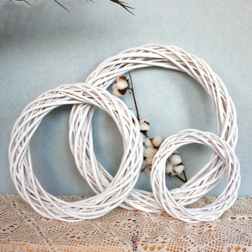 Wicker Wreath in peeled willow approx 15 cm diameter solid sturdy Goods 