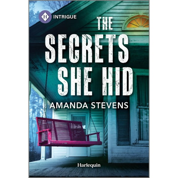 The Secrets She Hid (Paperback)