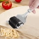 thumbnail image 3 of Cortador de masa, cortador de fideos manual de acero inoxidable con forma de celosía, herramienta de cocina de calidad inigualable, 3 of 9