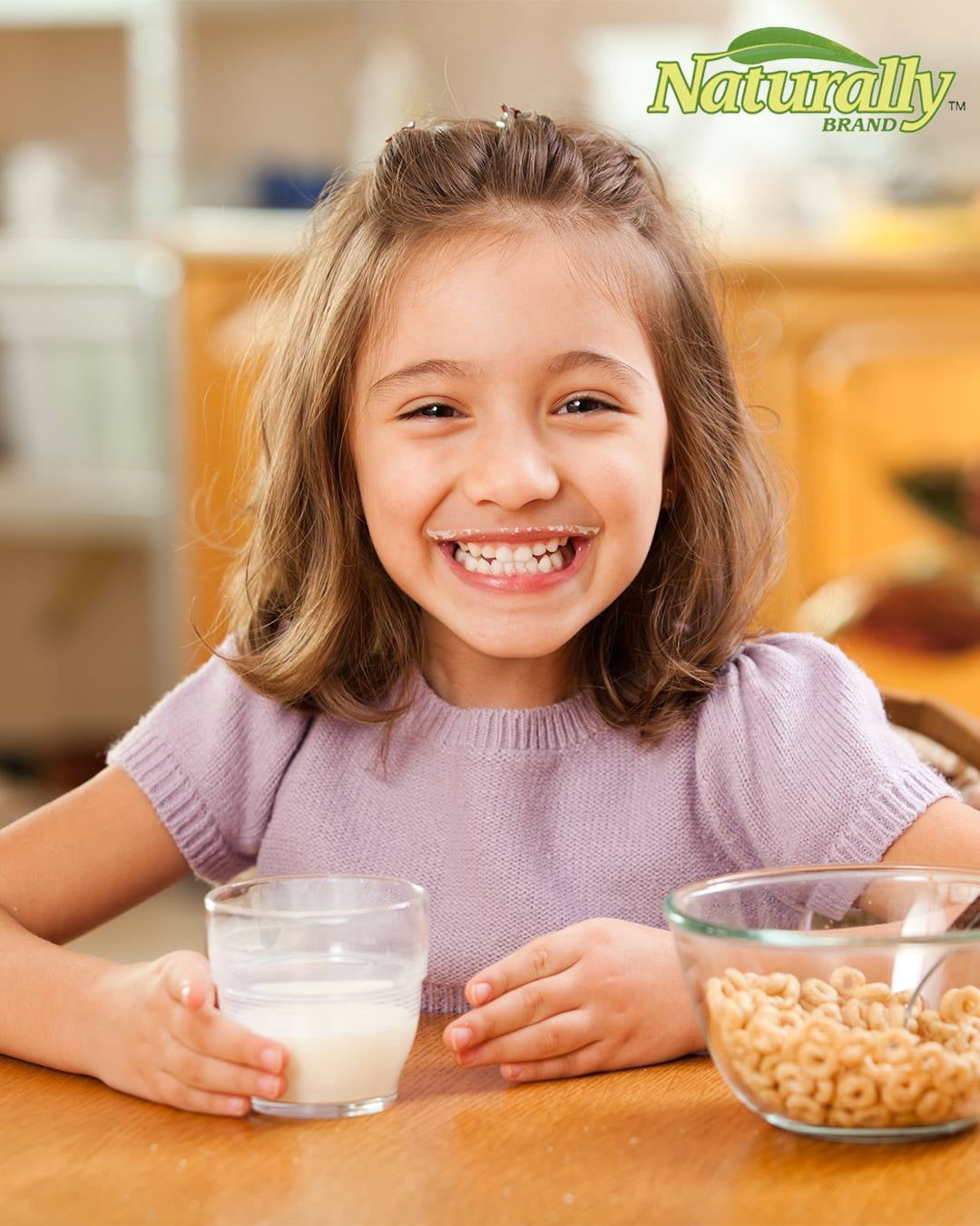 Naturally Brand Almond Milk Original, Unsweetened, 32 fl oz Carton