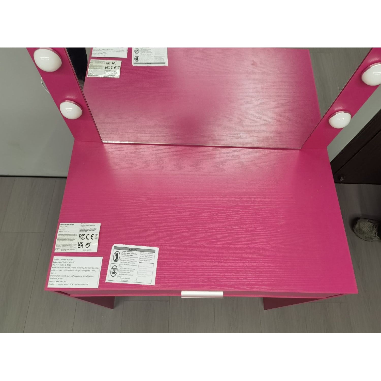 Vanity Desk with Lighted Mirror and Large Drawer, Makeup Dressing Table with 11 LED Bulbs and 3 Lighting Modes, Particle Board Bedroom Furniture