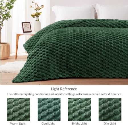 Whale Flotilla 50"x60" Throw Blanket for Couch with Expanded 3D-Jacquard Pattern, Fuzzy Soft Cozy Exquisite Blankets or All Season, Warm and Fluffy, Emerald Green