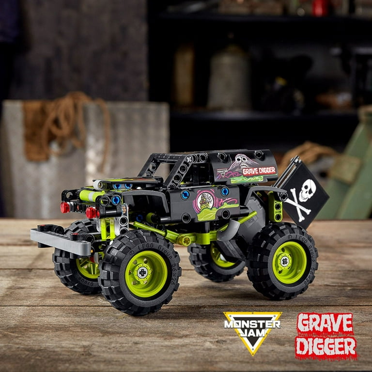 LEGO Technic Monster Jam Grave Digger 42118, Pull-Back Truck to
