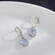 thumbnail image 1 of Fiudx Pendientes Brillantes, Joyas Colgantes Llamativas, Elegantes Accesorios Navideños, Regalos Únicos para Fiestas, Moda Femenina, Metal de Primera Calidad., 1 of 3