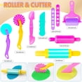 thumbnail image 4 of Juego de herramientas para amasar Toyze para niños pequeños con rodillo y tapete, 4 of 7