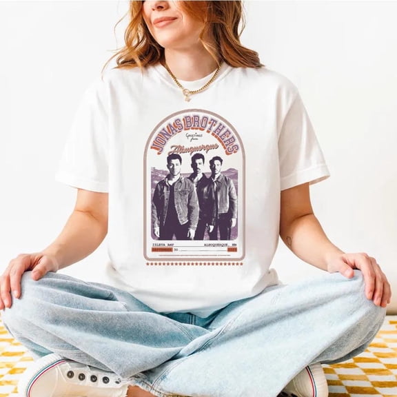 ZENUA Jonas Brothers City Greetings From Albuquerque Nm At Isleta Amp On September 30 2025 T-Shirts Hot Trending Shirt/Sweatshirt