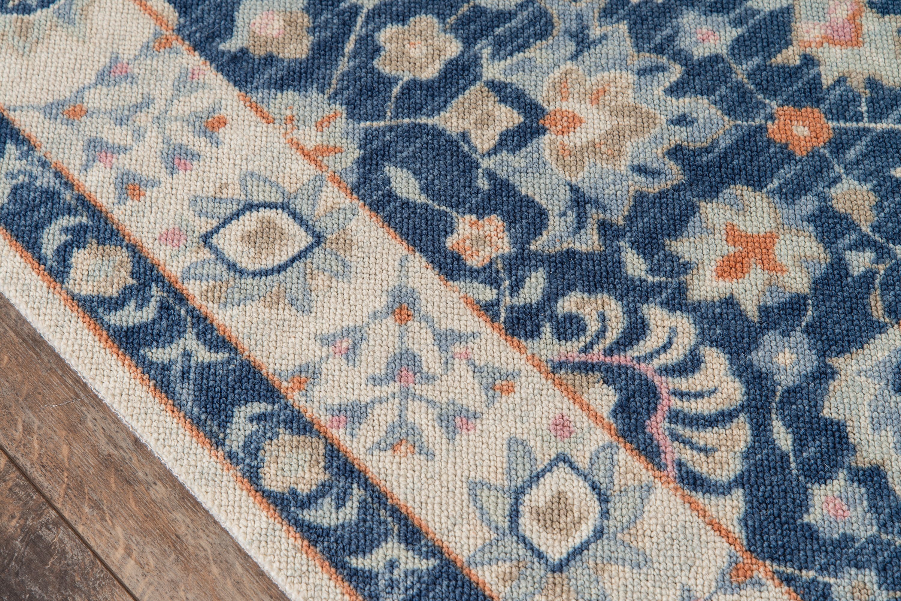 Momeni Anatolia Machine Made Wool and NylonNavy Area Rug 5'3" X 7'6"
