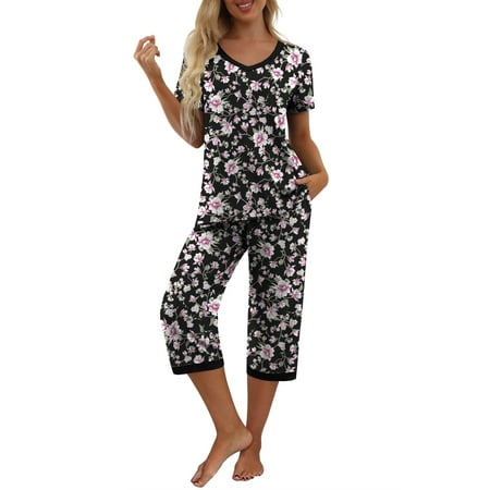 MINTREUS Women's Pajama Sets Short Sleeve Shirt and Capri Soft Pajama Sets with Pockets ( Size 2XL ))