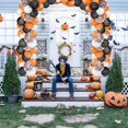 thumbnail image 3 of El kit de arco de guirnalda de globos incluye globos de confeti blanco y negro naranja con telaraña para el fondo de fiesta, decoración para el aula Afortunado Sencillez, 3 of 5