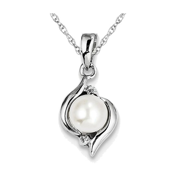 Gem & Harmony Cultured Freshwater Pearl 6mm Pendant Necklace in Sterling Silver for Women