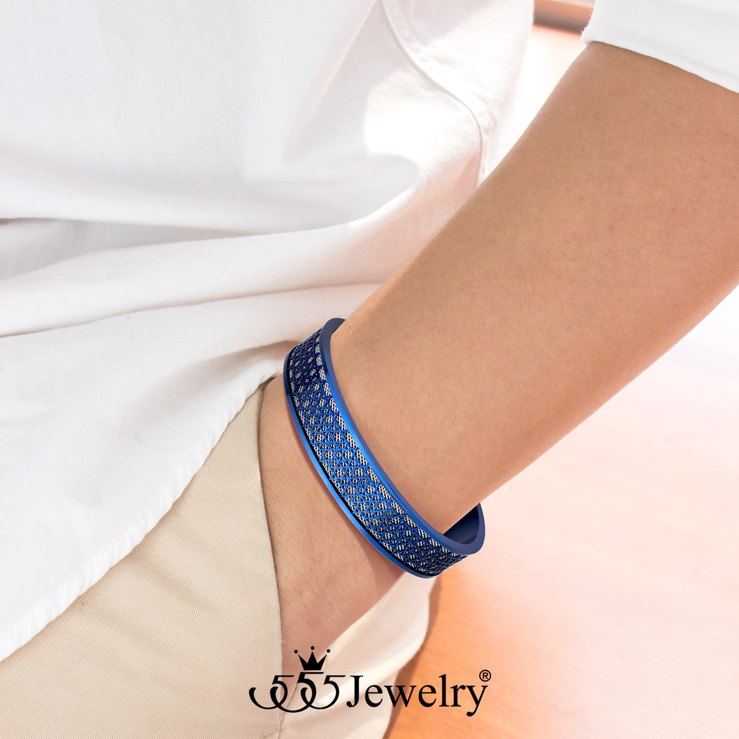 555Jewelry Stainless Steel Cuff Bangle Star of David Bracelet for Men and Boys, Blue/Silver