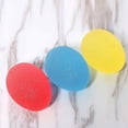 thumbnail image 4 of Paquete de 3 bolas de estrés con forma de huevo, bolas de rehabilitación para ejercicios de manos y dedos para mejorar el agarre de los dedos y aliviar el dolor de artritis (rojo, amarillo y azul), 4 of 5
