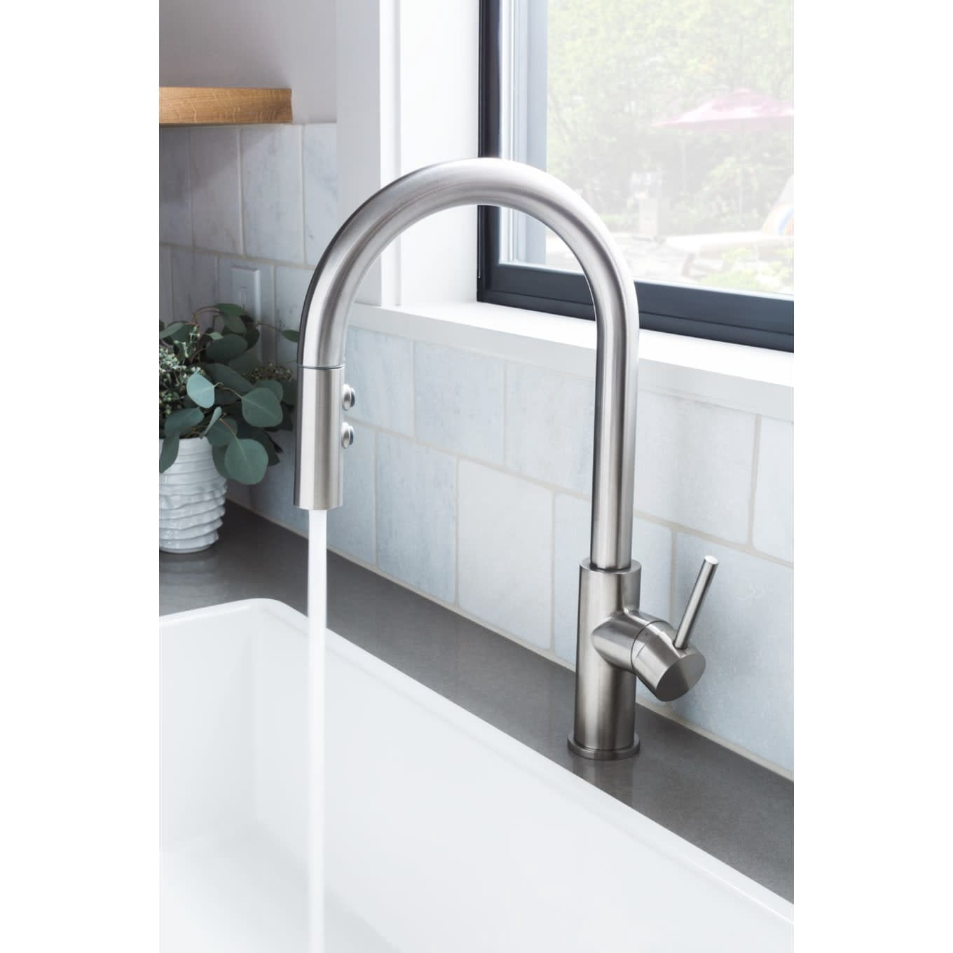 Miseno MNO191LFB Single Handle Pull Down Kitchen Faucet, Flat Black