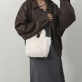 thumbnail image 3 of Bolso Cruzado Esponjoso para Mujer Mano Felpa Al Aire Libre Gran Capacidad, 3 of 9