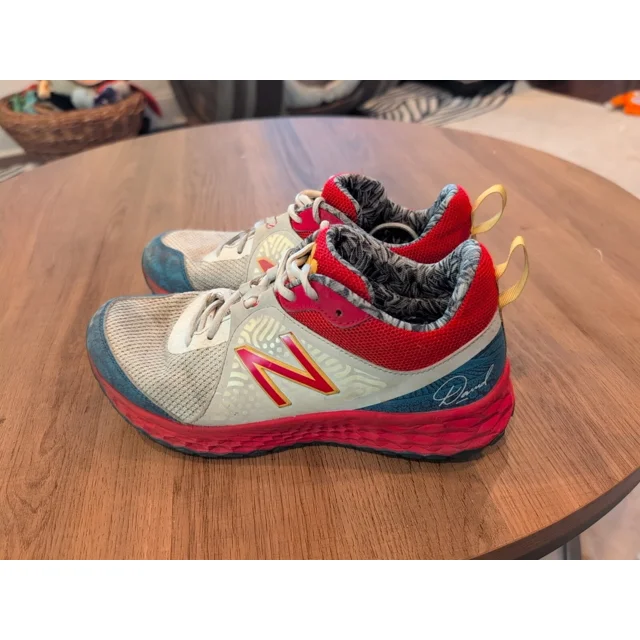New Balance Fresh Foam 3000v5 Mens Size 7 Red White Running Shoes Sneakers