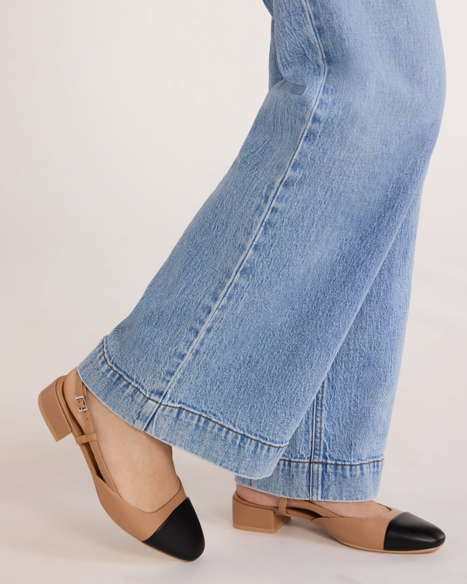 Time and Tru Women's Faux Leather Block Heel Slingbacks