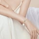 thumbnail image 5 of Con la moda europea pulsera de joyería y joyas de oro de 18 quilates de las mujeres de la boda pulsera de la hoja de pulseras, 5 of 8