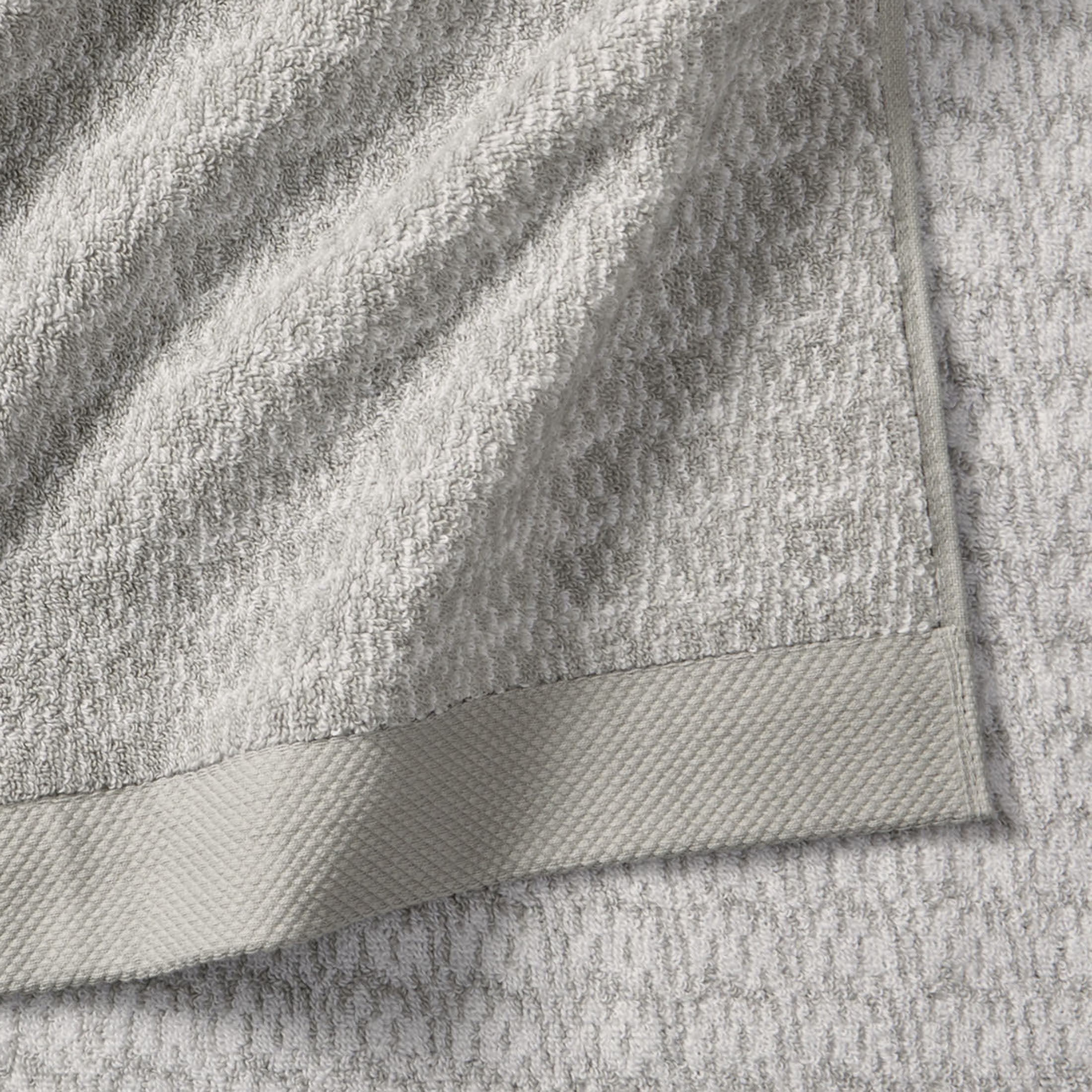 Better Homes & Gardens Signature Soft Cotton Mélange Bath Towel, Soft Cotton Silver