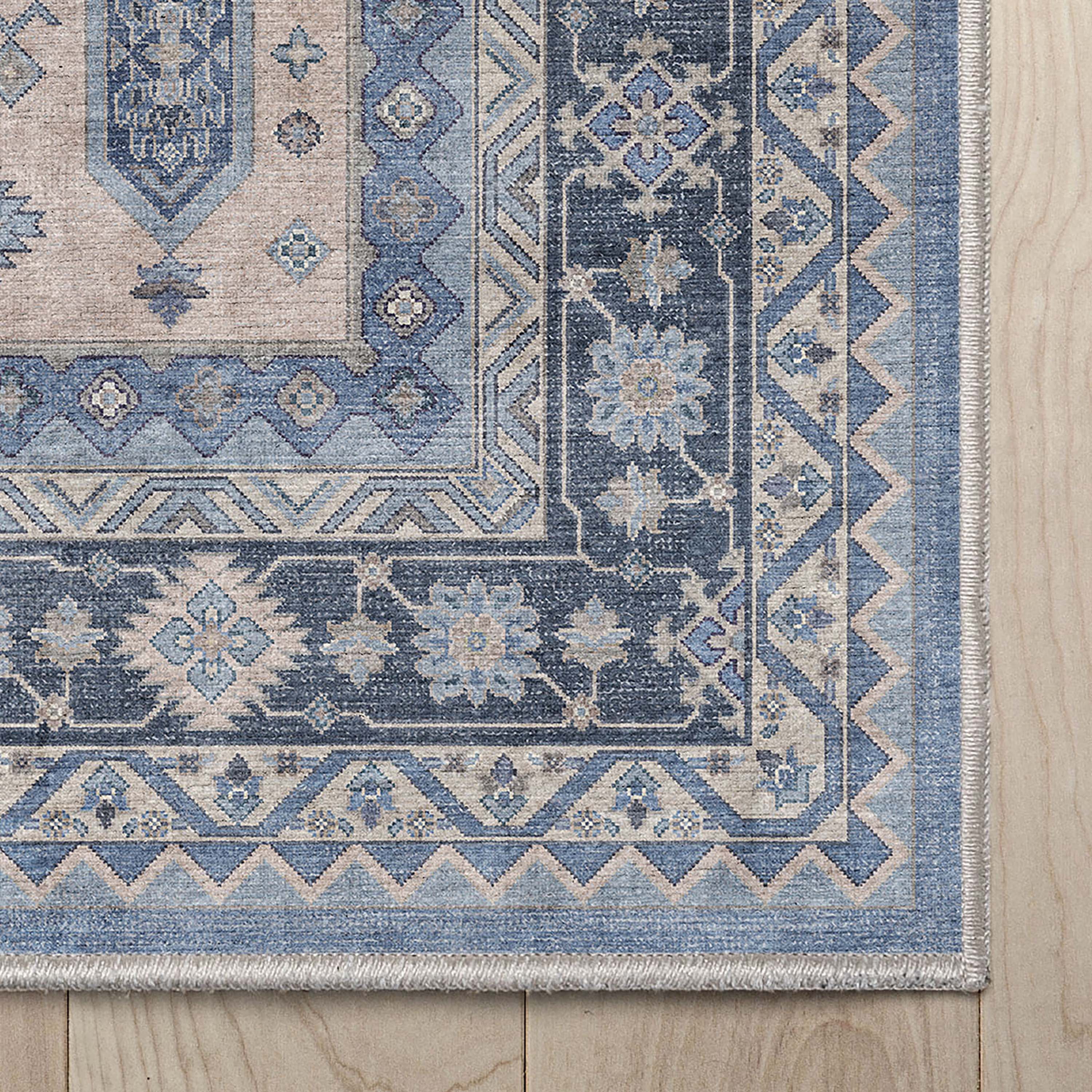 Well Woven Apollo Nicosia Vintage Medallion Blue Flat-Weave Easy to Clean 5'3" x 7'3" Area Rug