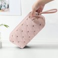 thumbnail image 4 of Almacenamiento Portátil Bolso Mariposa Bordado Neceser () Rojo Rosa, 4 of 8