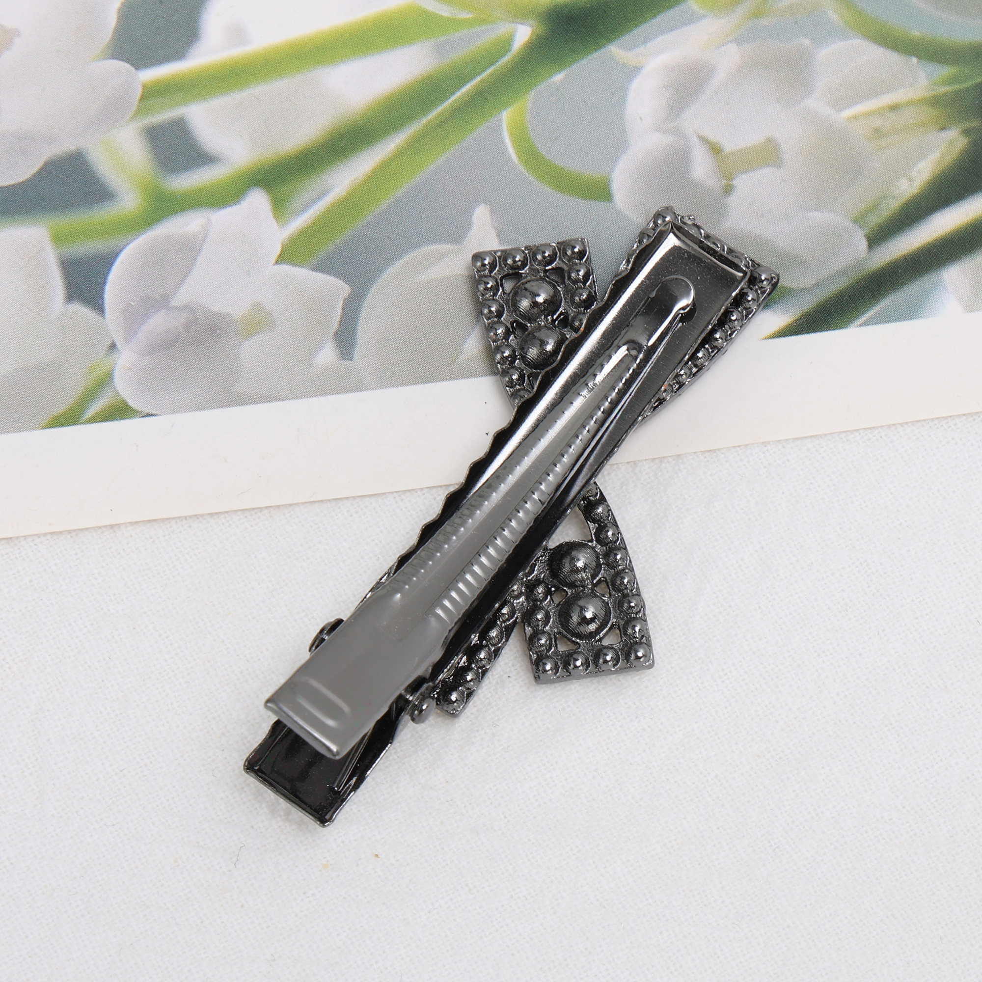 Unique Bargains Rhinestones Bow Hair Clip Women 1 Piece Gray Black