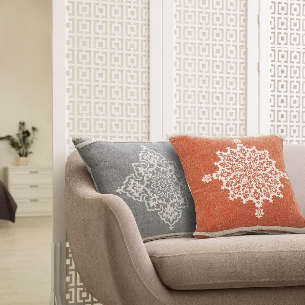 Harlow Hill Orange/White Medallion Bohemian/Eclectic Cotton Throw Pillow Cover, 20" x 20"